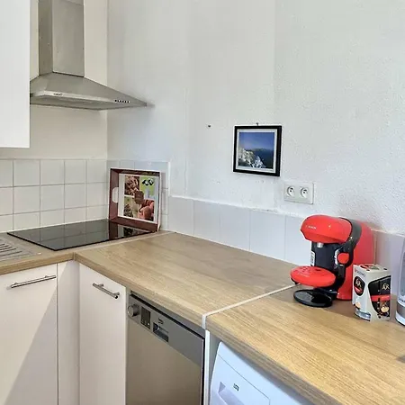 Casa vacanze Maison Cosy à 100m De La Avec Terrasse Et Jardin - - Fr-1-529-284 *